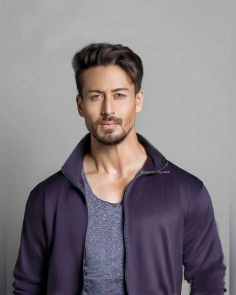 Tiger Shroff Body, Hrithik Roshan Hairstyle, Genius Movie, Danish Men, Allu Arjun Hairstyle, Pimples On Face, Tiger Love, Love Heart Images, Indian Star