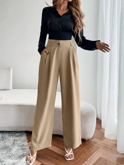 Striped Wide Leg Pants, Formal Pants, Scarf Design, Pleated Pants, Trendy Fashion Women, Work Fashion, Pants Outfit, Straight Leg Pants, Suits For Women