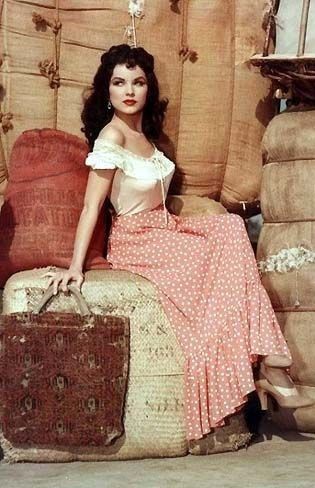 Debra Paget, Cottage Girl, Feminine Icons, Money Dress, Vintage Hollywood Glamour, Ren Fair, Scorpio Season, Black Dahlia, Old Hollywood Stars