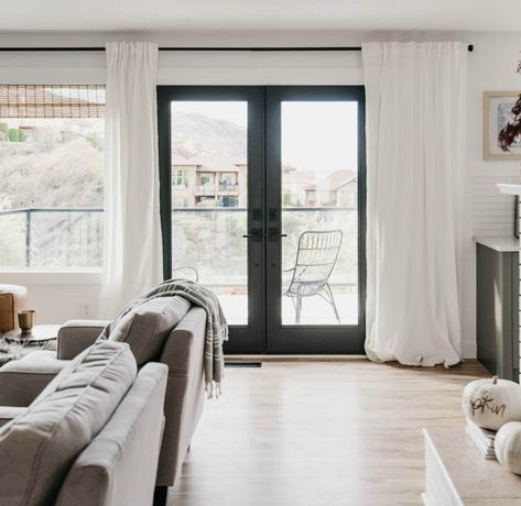 Black Sliding Doors Patio Farmhouse, Black Patio Doors Interior, Black Patio Door Interior, Black French Doors Patio, Patio Door Living Room, Black French Patio Doors, Painting Patio Doors Black, Painted Patio Doors, Black Sliding Doors Patio