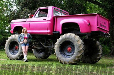 country girls and jacked up ford trucks | Via Bryan Vierra Ford Trucks Lifted, Pink Monster Truck, Jacked Up Chevy, Monster Truck Kids, Trucks Lifted, Pink Monster, Trucks Lifted Diesel, Future Trucks, 4x4 Truck