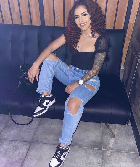 Stacey Rosado Tattoos, Stacey Rosado, Sneaker Fits, Prettiest Girl, Tattooed Women, Outfit Inspo Casual, Teenage Fashion, Dope Outfits, Teenage Fashion Outfits