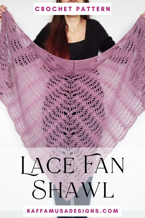 A person holding the crochet triangle shawl made with the lace feather and fan stitch Feminine Crochet, Lace Shawl Pattern, Crocheted Shawls, Crochet Shawl Patterns, Crocheted Shawl, Crochet Lace Shawl, Crochet Shawl Pattern, Crochet Shawl Pattern Free, Crochet Triangle