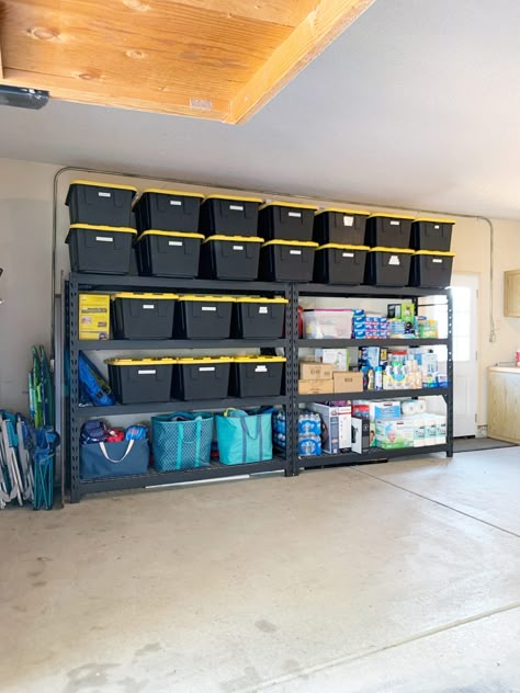 Garage Organization Storage Bins, Organized Small Garage, How To Organize Your Garage Ideas, Storage And Organization Garage, Garage Storage And Game Room, Double Garage Organization, Simple Garage Organization Ideas, Ideas For Garage Storage, Garage Upper Storage