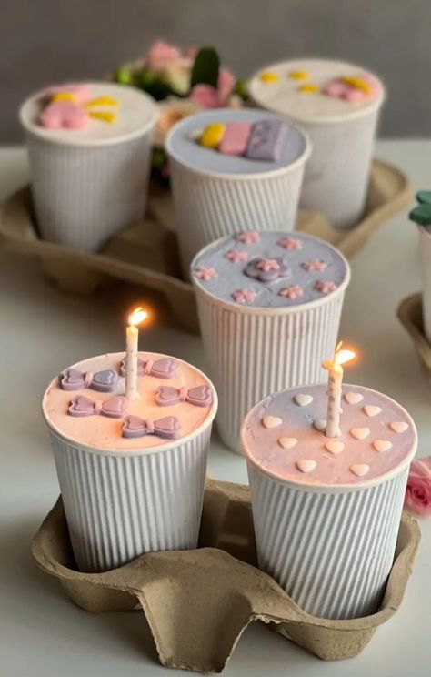 Cake In Cups Ideas Korean, Malibu Food, Types Of Cake Flavors, Cake Hamper, Bakery Photography, Bake Sale Packaging, Buttercream Cake Decorating, Cake In A Jar, Funny Birthday Cakes