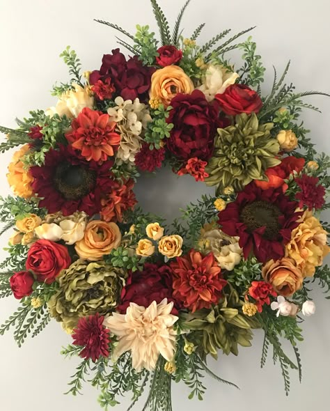 Fall Floral Wreaths For Front Door, Fall Wreath Ideas Diy Autumn, Fall Door Wreaths Ideas, Autumn Wreaths For Front Door Diy, Fall Wreaths For Front Door Autumn, Dog Room In Garage, Autumn Wreath Ideas, Room In Garage, Bed Rooms Ideas Master