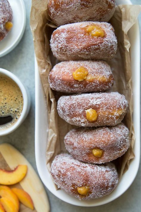 Peach Cream Filled Doughnuts Money English, Cream Filled Donuts, Homemade Doughnuts, Peach Preserves, Donut Dessert, Filled Donuts, Homemade Pastries, Peach Cream, Homemade Donuts