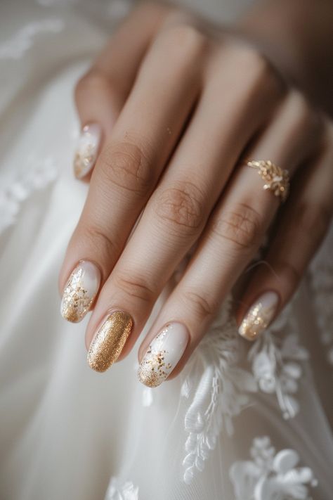 Top 51 Gold Wedding Nails for Glam Brides | Matched Hearts Gold And White Bridal Nails, Wedding Nails Design Gold, Rustic Wedding Nails For Bride, Subtle Gold Nails, Wedding Nails With Gold, Bridal Nails Gold, White And Gold Wedding Nails, Wedding Nails Indian, White Glitter Nail Designs