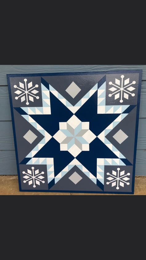 Snowflake Barn Quilt, Winter Barn Quilts, Porch Quilts, Fence Headboard, Quilt Painting, Wooden Flags, Backyard Barn, Barn Tin, Indoor Crafts