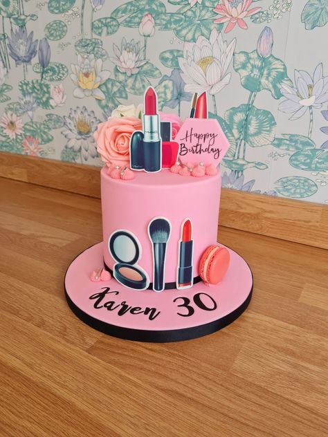 Makeup Cake Design, Make Up Cake Topper, Up Themed Cake, Make Up Cake Ideas Birthdays, Makeup Theme Cake, Birthday Cake Makeup Theme, Teacher Birthday Cake, Cake With Makeup Decoration, Makeup Cakes For Girls Birthday