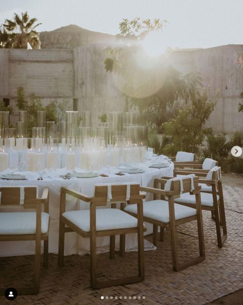 Beach Welcome Party, Welcome Party Decor, Curved Table, Wedding Reception Design, Ibiza Wedding, Welcome Party, Flower Installation, Cabo Weddings, Reception Design