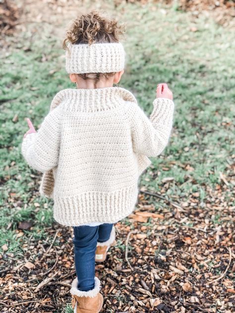 Crochet Cardigan For Kids, Crochet Kids Cardigan Pattern Free, Crochet Cardigan Pattern Free Kids, Crochet Toddler Cardigan, Kids Sweater Pattern, Crochet Children, Crochet Cardigan Pattern Free, Crochet Cardigans, Baby Sweater Patterns