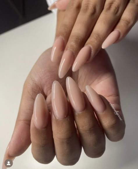 Addidas Slippers, Medium Oval Nails, Military Hairstyles, Natural Color Nails, Sophisticated Nails, Nails Shape, Coffin Nails Matte, Hello June, Acrylic Toe Nails