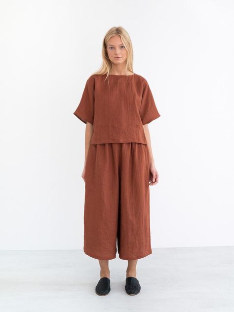 Vietnam Outfit, Linen Culottes, Retro Suits, Short Sleeve Kimono, Moda Denim, Wide Leg Palazzo Pants, Linen Fashion, Handmade Clothing, Linen Tunic