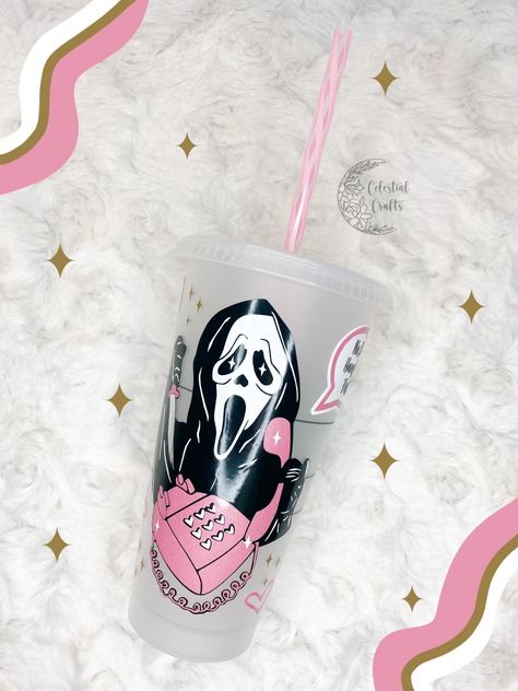 Starbucks Halloween Cups, Harry Potter Badges, Book Badge, Starbucks Design, Reusable Plastic Cups, Starbucks Halloween, Pastel Party, Halloween Cups, Starbucks Cup