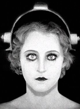 Brigitte Helm - Metropolis (1927) Brigitte Helm Metropolis, Expressionism Cinema, Metropolis Tattoo, Maria Metropolis, German Expressionism Film, Metropolis Movie, Brigitte Helm, Metropolis Film, Metropolis Poster