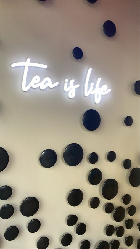 Boba Store Aesthetic, Small Milk Tea Shop Design, Bubble Tea Cafe Interior, Boba Tea Shop Aesthetic, Boba Shop Interior Design, Bubble Tea Shop Aesthetic, Boba Decor, Boba Shop Design, Boba Shop Interior