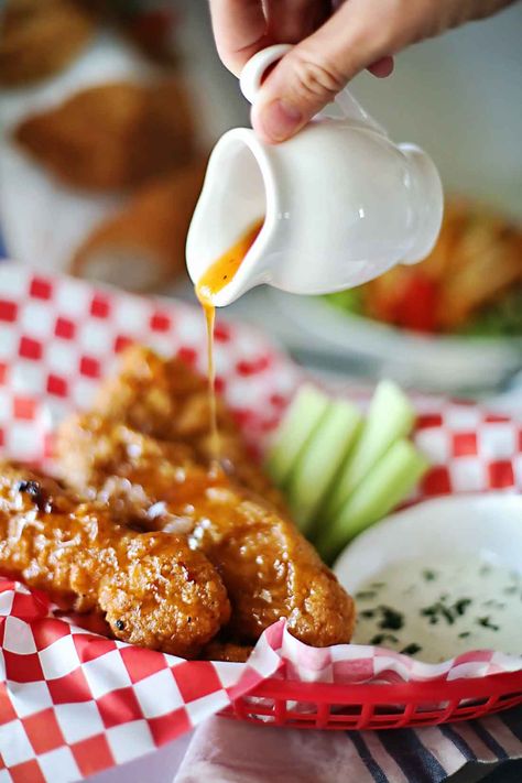 Sweet Heat Sauce Recipe, Sweet Heat Sauce, Homemade Chicken Fingers, Homemade Chicken Tenders, Sticky Sauce, Wing Sauce Recipes, Crunchy Chicken, Hot Chili Sauce, Pepper Paste