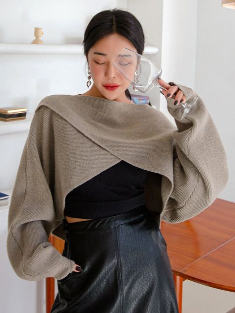 [goods_name] | SHEIN USA Sweater Knit Skirt, Criss Cross Sweater, Plain Sweaters, Crop Pullover, Diy Vetement, Cropped Pullover, Women Sweater, Knitted Poncho, 가을 패션