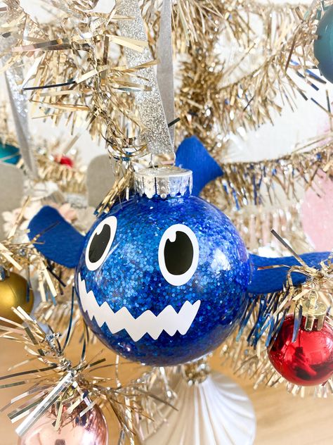 Order your baby shark ornament today! It's a perfect gift for any little boy or little girl in your life. Add a name or year to make it unique for your loved one! Shark Ornament Diy, Underwater Christmas, Shark Christmas Tree, Baby Shark Christmas, Shark Ornament, Diy Sequin, Shark Christmas, Bead Ornaments, Tree Themes