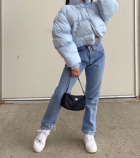 Blue Hoodie Outfit, Fan Outfits, Sky Blue Outfit, Simple Fashion Outfits, Color Outfits, Blue Jean Outfits, Trendy Hoodies, Pinterest Fashion, Blue Outfit