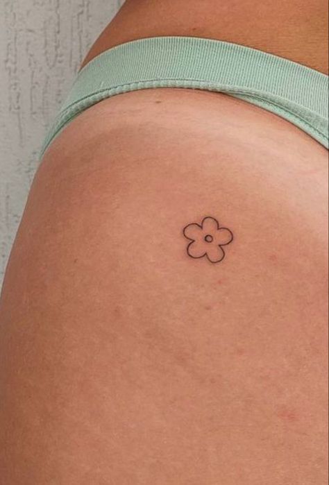 Stick Poke Tattoo, 16 Tattoo, Cute Tats, Petite Tattoos, Cute Tiny Tattoos, Classy Tattoos, Discreet Tattoos, Dainty Tattoos, Subtle Tattoos