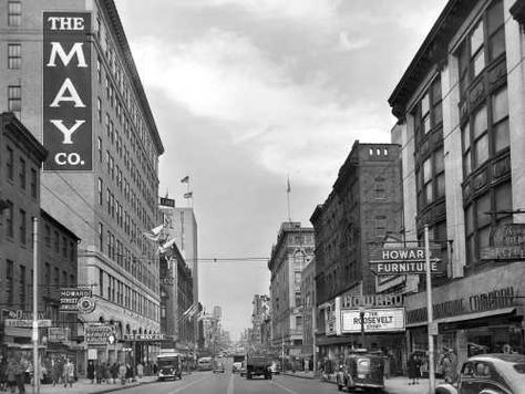 Howard Street 1940's Cumberland Maryland, Baltimore Street, Romanesque Architecture, Baltimore County, Ghost Signs, Wholesale Business, Baltimore City, City Scene, Department Stores