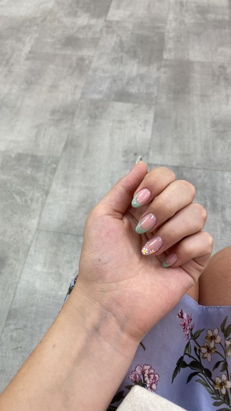 Green French Tip With Flowers, Tip Nails Almond, French Tip Nails Almond, Summer Flower Nails, Sage Green Flowers, Almond Flower, White French Tip, Green Tips, French Tip Acrylic Nails