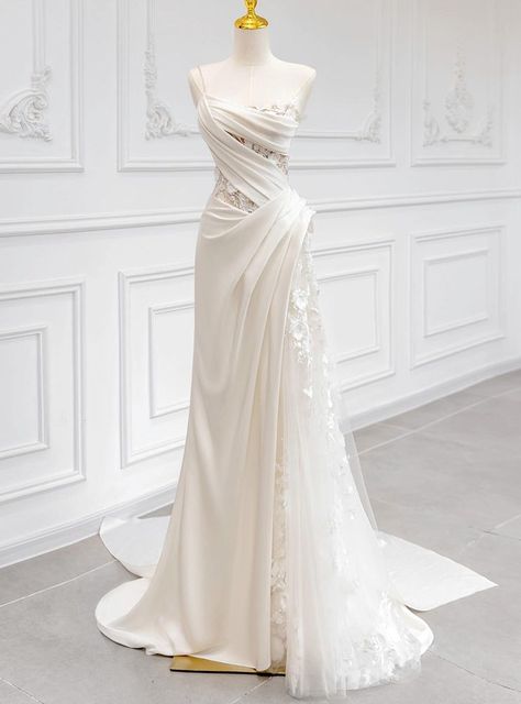 Trumpet wedding dress