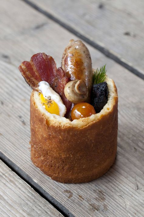 The Best Breakfast Spots in London - Thrillist Bunny Chow, Gourmet Breakfast, Bistro Food, South African Recipes, London Food, All I Ever Wanted, African Food, Best Breakfast, Cafe Food