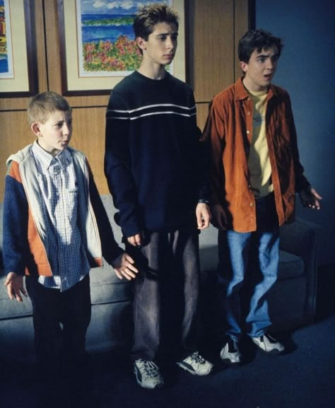 Early 2000s Fashion Men, 2000s Outfits Men, 2000s Mens Fashion, 2000s Boys Fashion, 2000s Fashion Men, 2000s Boys, Malcolm In The Middle, Frankie Muniz, 2000s Outfit