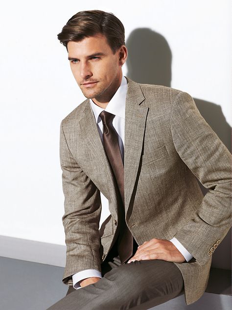 Love earth tones in men's suits.  Carl Gross. Bespoke. Men's Suit Hippie Hoodie, Der Gentleman, Man In A Suit, Mens Fashion Business, Men Suit, Mens Fashion Classy, Fashion Suits, Sharp Dressed Man, Suit Up