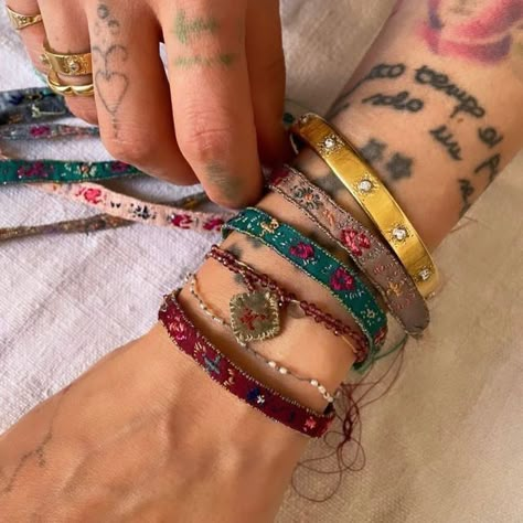 Ephemeral Tattoo, Embroidery Bracelet, Bracelet Embroidery, 25k Followers, Embroidered Bracelet, Embroidery Bracelets, Fabric Bracelets, Love Bracelet, Funky Jewelry