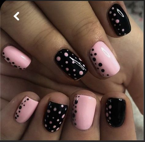 Polka Dot Heart Nails, Black Design On Pink Nails, Black And Pink Gel Nail Designs, Black And Pink Polka Dot Nails, Pink Dots Nails, Pink With Black Nails, Pink And Black Short Nails, Pink Black Nails Designs, Black And Baby Pink Nails