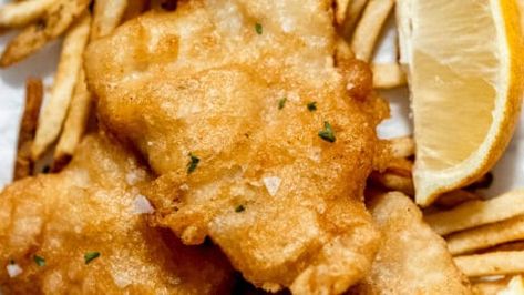 Battered Haddock, Beer Battered Fish Recipes, Fish Batter Recipe, Homemade Tartar Sauce, Beer Battered Fish, Paprika Potatoes, Beer Battered, Battered Fish, Recipe Tin