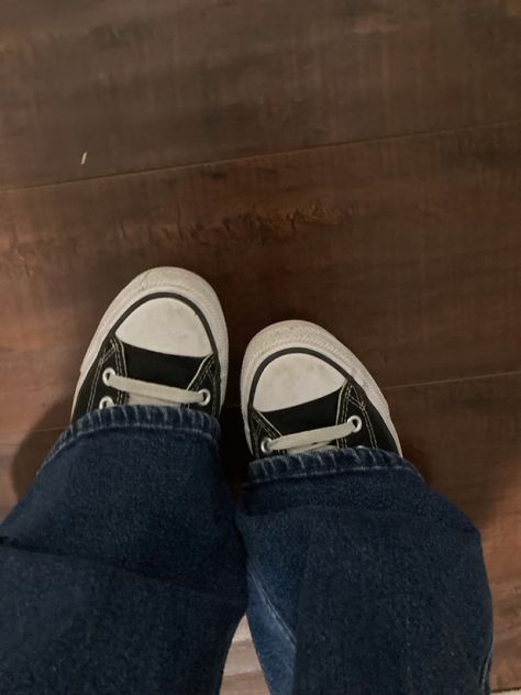 my pin <3 Black Converse Aesthetic, Converse Shoes Aesthetic, Selena Gomez Lips, Aesthetic Converse, Imagenes Aesthetic, Grunge Shoes, Converse Aesthetic, S Picture, Converse Low Tops