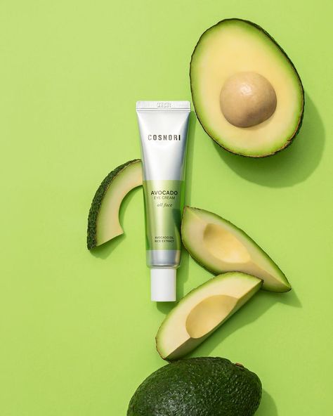 Container Illustration, Organic Skincare Packaging, Organic Graphic Design, Avocado Skincare, Graphic Designer Studio, Ingredients Photography, Cosmetic Creative, Ads Creative Advertising Ideas, Cosmetics Banner