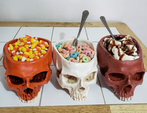 Halloween skull cereal bowls #halloween Skull Pot, Goth Kitchen, Grow Flowers, Dark Home Decor, Horror Decor, Goth Home, Goth Home Decor, Original Characters, Skull Decor