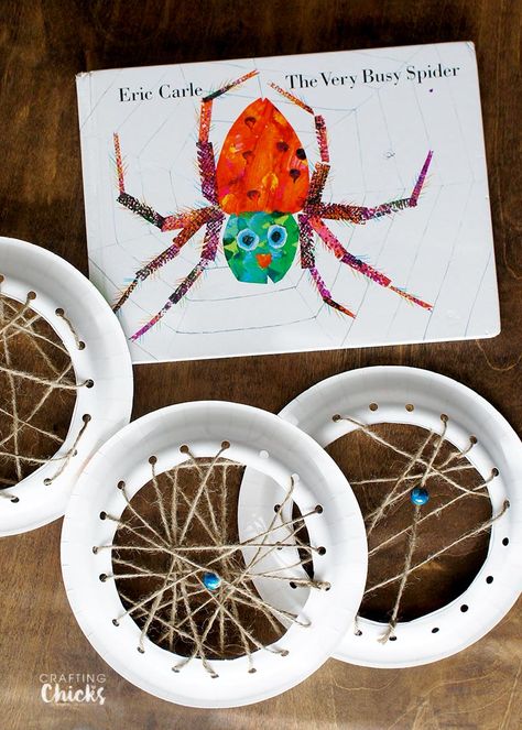 Spider Web Craft, Eric Carle Activities, The Very Busy Spider, Spider Book, Spider Theme, Spider Crafts, Bug Crafts, Craft Kids, Spider Webs