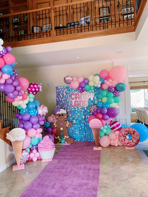 Candyland  Shimmer walls #candylandparty #repost #candyland #shimmerwalls #backdrops Candyland Dessert Table Ideas, Candy Land Entrance, Candy Land Backdrop Diy, Candyland Table Setting, Candy Land Sweet 16 Theme, Candyland Graduation Theme, Candy Shop Birthday Party Ideas, Candyland Sweet 16 Party, Candyland Backdrop Ideas