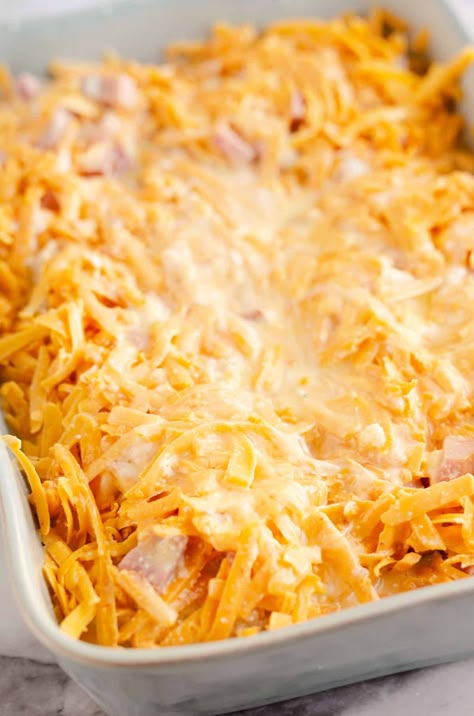 This easy Overnight English Muffin Breakfast Casserole is a healthy recipe perfect for brunch or meal prepping for the week. Whole grain English muffins are topped with leftover ham, Parmesan, cheddar, Greek yogurt and spices for the perfect bite of morning eggs. Breakfast Casserole With English Muffins, English Muffin Casserole, Recipes Using English Muffins, English Muffin Recipe Ideas, English Muffin Egg Bake, English Muffin Ham And Cheese, Make Ahead Breakfast English Muffins, Breakfast Casserole English Muffin, English Muffin Breakfast Casserole