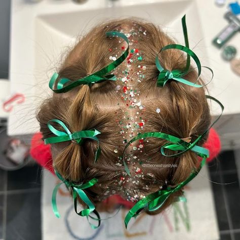 Easy Toddler Christmas Hairstyles, Toddler Hairstyles For Fine Hair, Holiday Kids Hairstyles, Christmas Hair For Girls Fun, Kids Whoville Hair, Fun Christmas Hairstyles For Kids, Cindy Lou Who Hair Toddler, Christmas Crazy Hair Day Ideas, Christmas Hair Toddler Girl