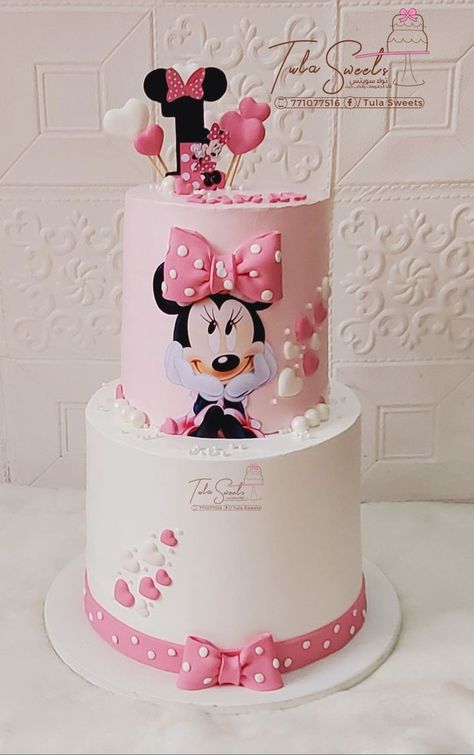 Minnie Mouse Cake 2 Tier, Minnie Mouse Cake Two Tier, Minnie Mouse Cake Design, 1st Birthday Cake Designs, Cake Designs For Girl, Friends Birthday Cake, Minnie Mouse Balloons, Minnie Mouse First Birthday, Minnie Mouse Birthday Cakes