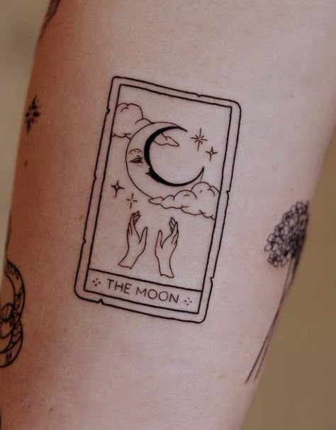 Taro Cards Tattoo Designs, Moon Tarot Card Tattoo Design, Moon Card Tattoo, The Moon Tarot Card Tattoo, Moon Tarot Card Tattoo, La Luna Tattoo, Tattoo Tarot Card, Tarot Tattoos, Card Tattoos