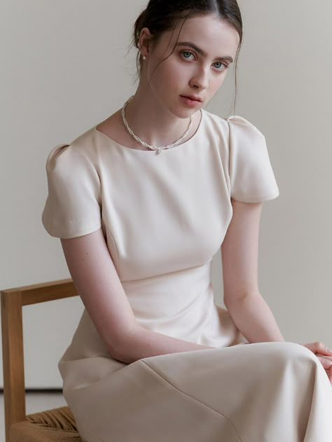 Designer fashion, Seoul-fully created | W Concept Elegant Old Fashioned Dresses, Old Money White Dress, Old Fashioned Dresses, Parisian Outfit, Semi Formal Outfit, Minimal Dress, Mens Fashion Editorial, Flowing Fabric, Minimalist Dresses