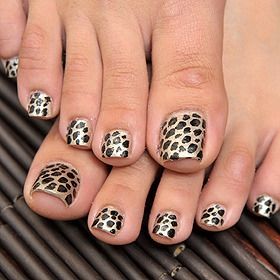 15 Easy Nail Art for Toes Leopard Pedicure, Toe Nail Designs, Get Nails, Toe Nail Art, Hot Nails, Fabulous Nails, Fancy Nails, Easy Nail Art, Creative Nails