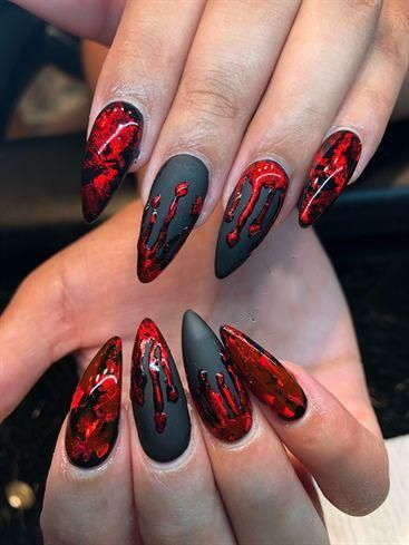 50+ Stylish and Fun Halloween Nail Designs – OSTTY Ongles Goth, Fun Halloween Nails, Wood Halloween, Halloween Group, Holloween Nails, Witchy Nails, Halloween Acrylic Nails, Cute Halloween Nails, Masks Diy