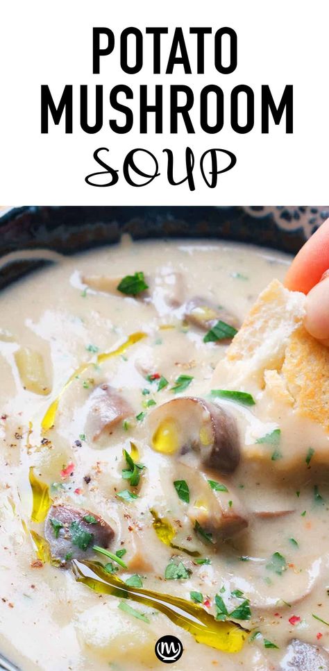 Close-up of a potato mushroom soup. Potato Mushroom Soup, Mushroom Potato Soup, Potato Mushroom, Mushroom Soup Recipes, Inexpensive Meals, Vegan Potato, Vegan Soup Recipes, Cheap Dinner Recipes, Potato Soup Recipe