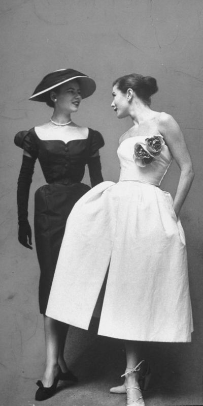 Dior 1950s, Christian Dior New Look, Vintage Wedding Dress 1950s, 1940s Wedding Dress, 1940s Fashion Women, Dior New Look, Fashion Decades, 1950 Fashion, Vintage Fashion 1950s