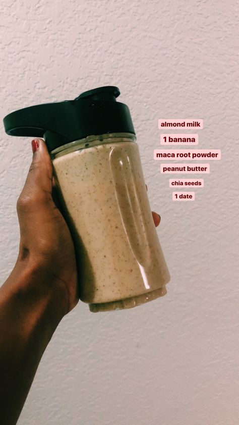 Protien Shake Recipes, Pre Workout Smoothie, Maca Smoothie, Glute Gains, Smoothie Boosters, Healthy Weight Gain Foods, Maca Root Powder, Natural Juice, Drinks Smoothies